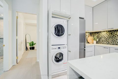 Photo 27 at 4599 Langstaff Road, East Woodbridge, Vaughan