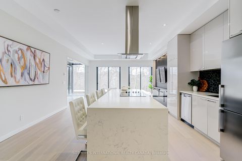 Photo 32 at 4599 Langstaff Road, East Woodbridge, Vaughan