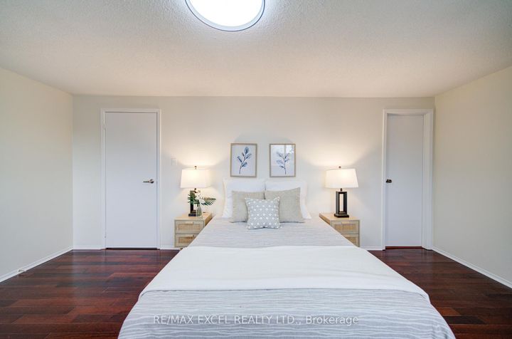 Photo 24 at 23 Tangmere Crescent, Milliken Mills East, Markham