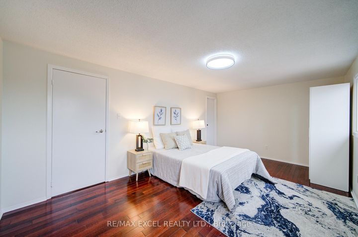 Photo 27 at 23 Tangmere Crescent, Milliken Mills East, Markham