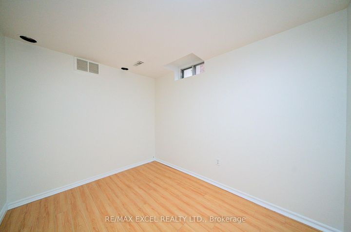 Photo 38 at 23 Tangmere Crescent, Milliken Mills East, Markham