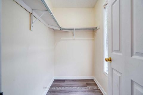 Photo 13 at 51 - 100 Elgin Mills Road W, Westbrook, Richmond Hill