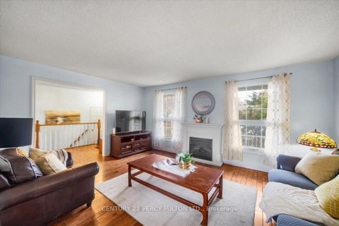 Photo 10 at 5 Durham Street, Bowmanville, Clarington