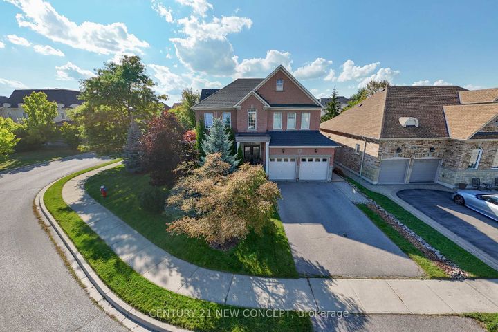 Photo 35 at 21 Adriatic Crescent, Vales of Castlemore North, Brampton