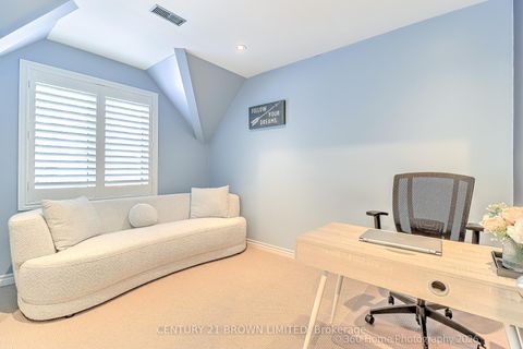 Photo 22 at 18 Cochrane Court, Queensway, Toronto