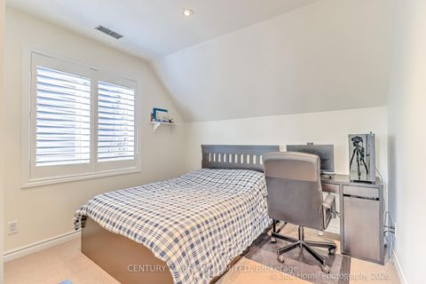 Photo 23 at 18 Cochrane Court, Queensway, Toronto