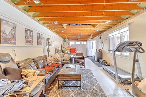 Photo 29 at 18 Cochrane Court, Queensway, Toronto