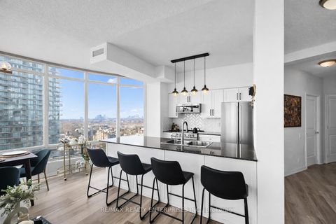 Photo 4 at 1810 - 15 Windermere Avenue, Swansea, Toronto