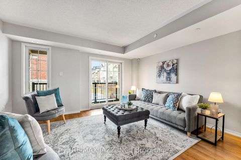 Photo 8 at 331 - 2338 Chevron Prince Path, Windfields, Oshawa