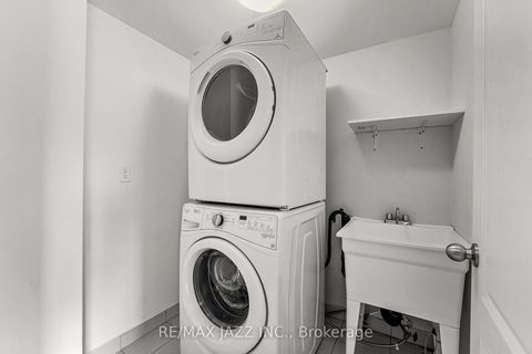 Photo 29 at 331 - 2338 Chevron Prince Path, Windfields, Oshawa