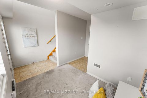 Photo 43 at 331 - 2338 Chevron Prince Path, Windfields, Oshawa