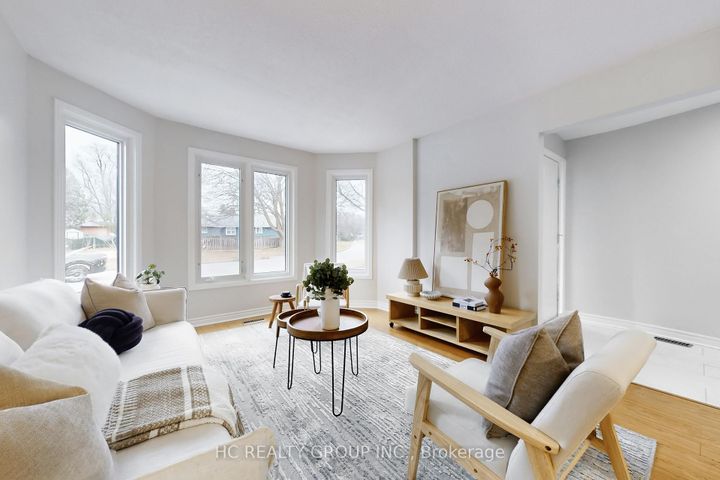 Photo 4 at 45 Cardwell Avenue, Malvern West, Toronto