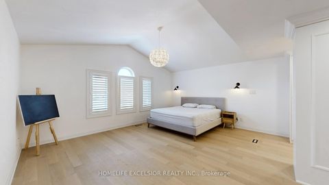 Photo 16 at 84 Jessica Gardens, Yorkhill, Vaughan