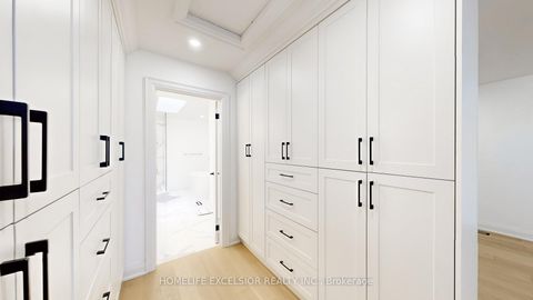 Photo 17 at 84 Jessica Gardens, Yorkhill, Vaughan