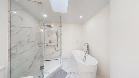 Photo 18 at 84 Jessica Gardens, Yorkhill, Vaughan