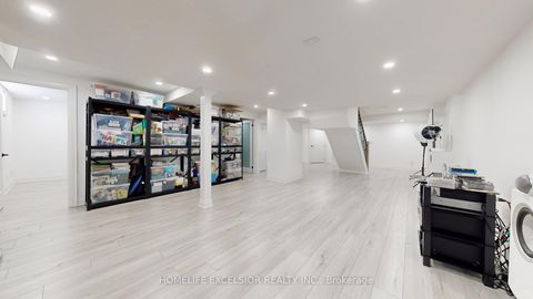 Photo 26 at 84 Jessica Gardens, Yorkhill, Vaughan