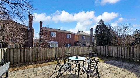 Photo 33 at 84 Jessica Gardens, Yorkhill, Vaughan