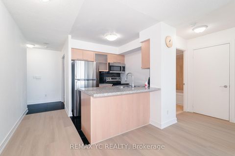 Photo 18 at 2612 - 16 Harrison Garden Boulevard, Willowdale East, Toronto