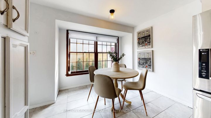 Photo 16 at 7 Knotty Pine Trail, Royal Orchard, Markham