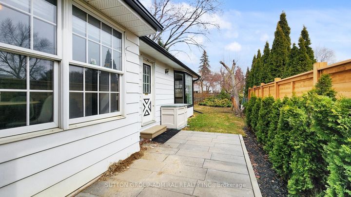 Photo 19 at 7 Knotty Pine Trail, Royal Orchard, Markham