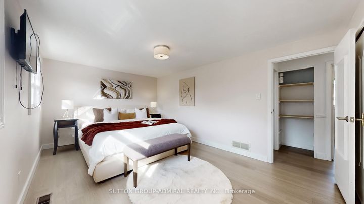 Photo 28 at 7 Knotty Pine Trail, Royal Orchard, Markham