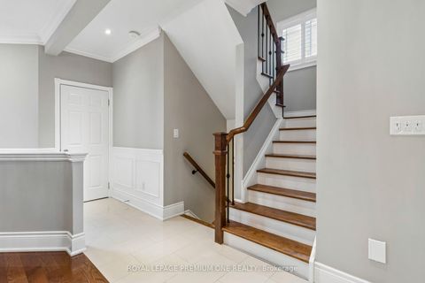 Photo 6 at 26 Sequoia Road, Sonoma Heights, Vaughan