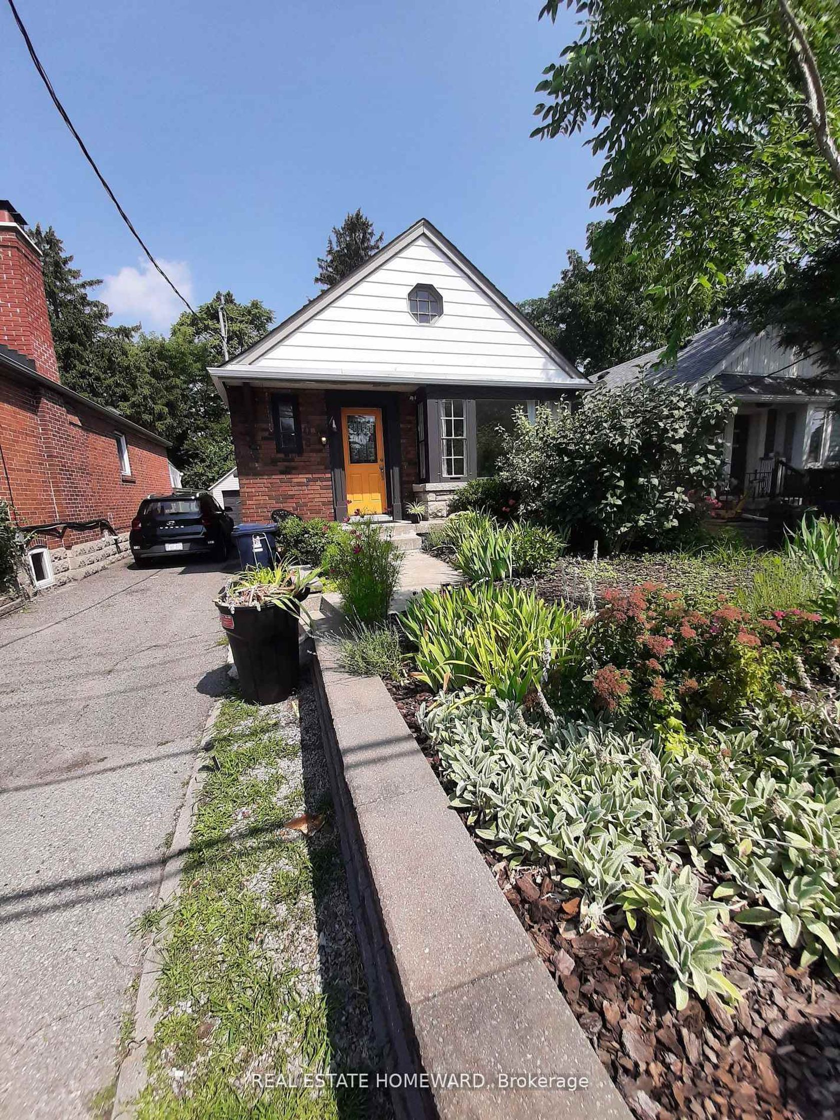 408 O'connor Drive, East York, Toronto by Loree Meneguzzi Real Estate 408 O'connor Drive, East York, Toronto