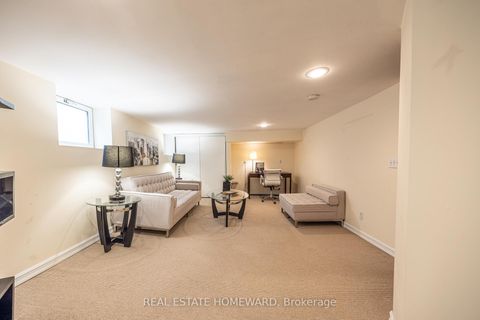 Photo 21 at main - 52 Wineva Avenue, The Beaches, Toronto