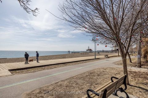 Photo 23 at main - 52 Wineva Avenue, The Beaches, Toronto