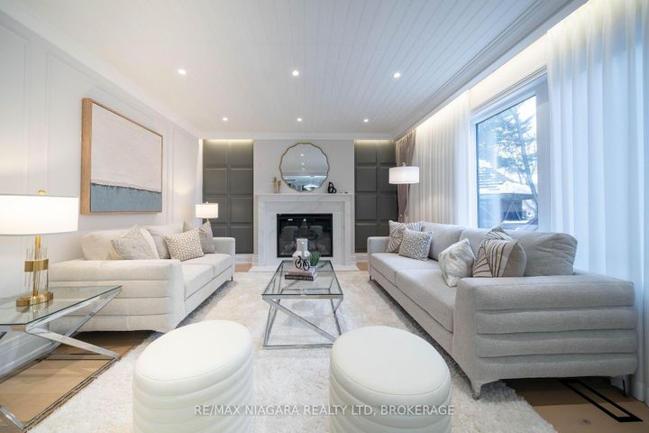 Photo 19 at 18 Mountbatten Road, Humber Heights, Toronto