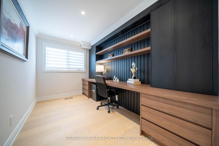 Photo 21 at 18 Mountbatten Road, Humber Heights, Toronto