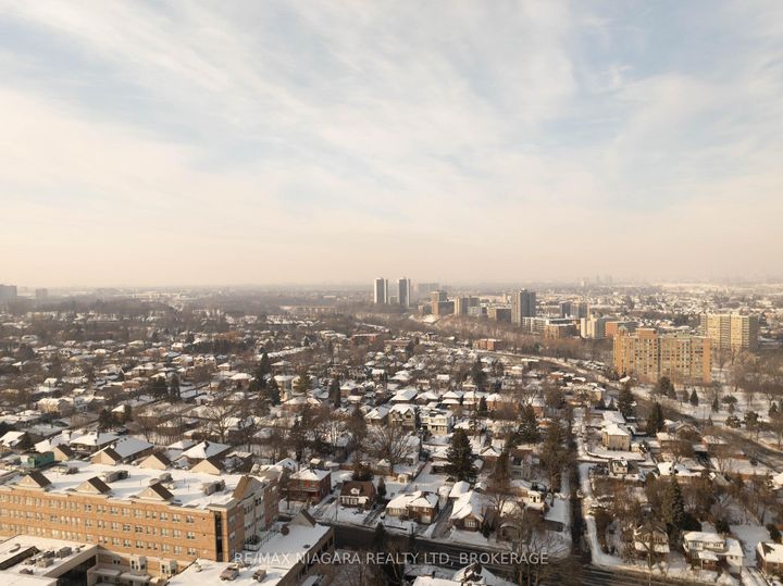 Photo 49 at 18 Mountbatten Road, Humber Heights, Toronto