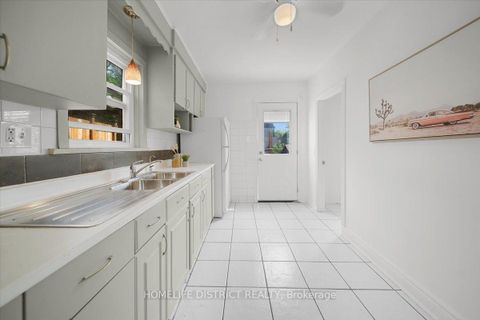 Photo 13 at 2055 Eglinton Avenue W, Fairbank, Toronto