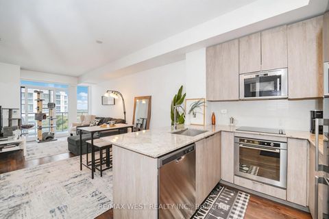 Photo 1 at 229 - 99 Eagle Rock Way, Rural Vaughan, Vaughan
