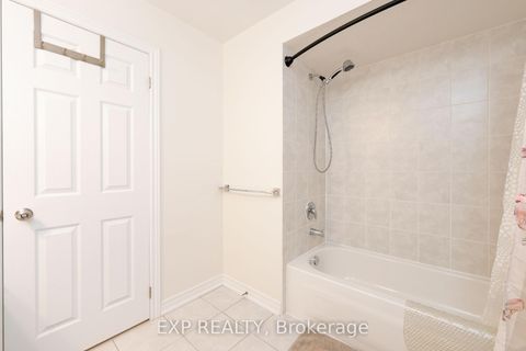 Photo 33 at 102 Serano Crescent, Jefferson, Richmond Hill