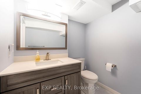 Photo 43 at 102 Serano Crescent, Jefferson, Richmond Hill