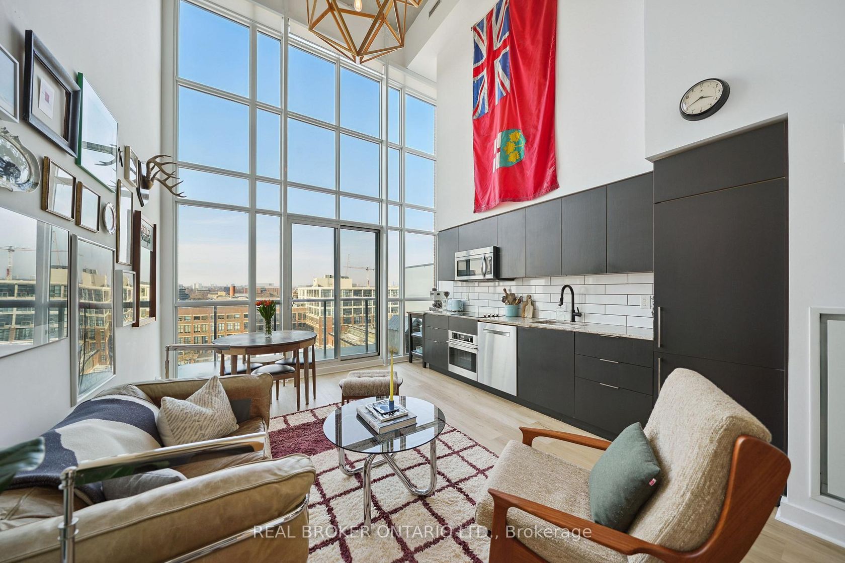 714 - 5 Hanna Avenue, Niagara, Toronto by Loree Meneguzzi Real Estate 714 - 5 Hanna Avenue, Niagara, Toronto