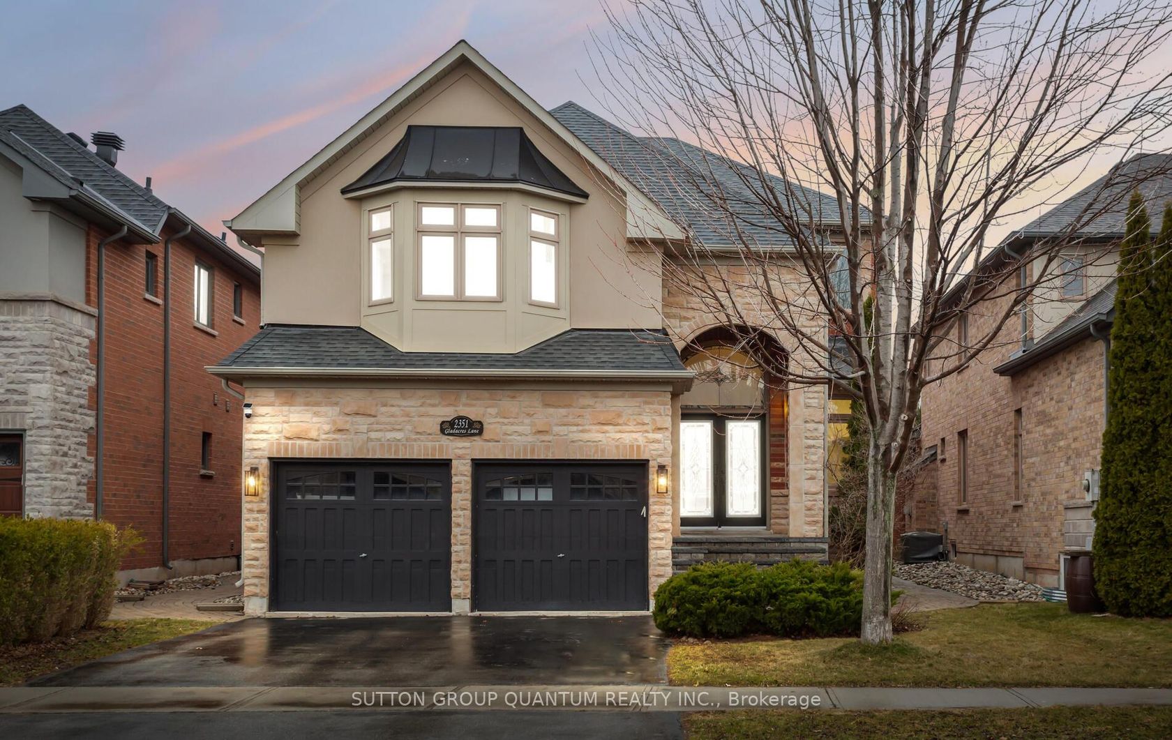 2351 Gladacres Lane, WM Westmount, Oakville by Loree Meneguzzi Real Estate 2351 Gladacres Lane, WM Westmount, Oakville