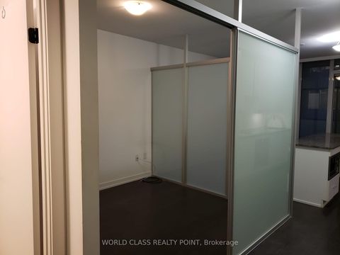 Photo 5 at 1506 - 426 University Avenue, University, Toronto