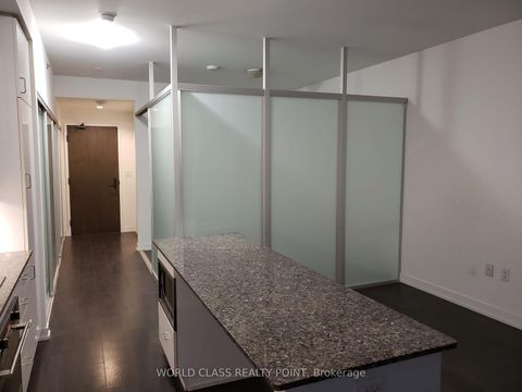 Photo 9 at 1506 - 426 University Avenue, University, Toronto