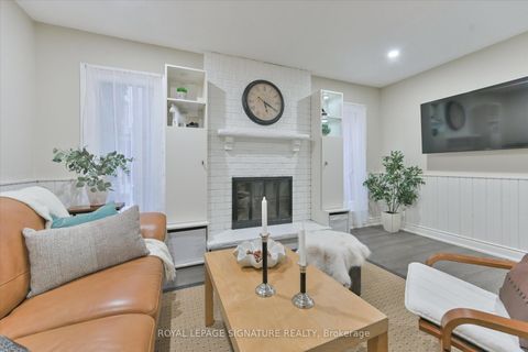 Photo 10 at 50 Eleanor Circle, South Richvale, Richmond Hill