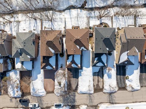 Photo 39 at 50 Eleanor Circle, South Richvale, Richmond Hill