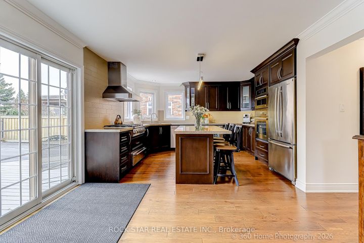 Photo 13 at 2444 Towne Boulevard, RO River Oaks, Oakville