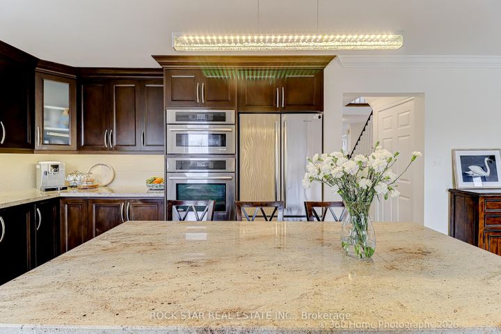 Photo 20 at 2444 Towne Boulevard, RO River Oaks, Oakville