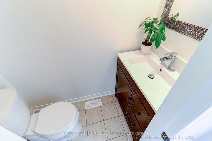 Photo 23 at 2444 Towne Boulevard, RO River Oaks, Oakville