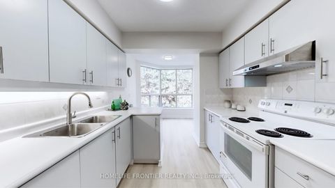 Photo 5 at 306 - 9 Chalmers Road, Doncrest, Richmond Hill