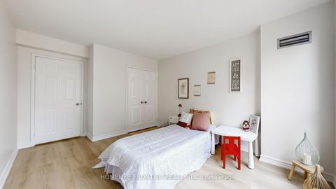 Photo 15 at 306 - 9 Chalmers Road, Doncrest, Richmond Hill