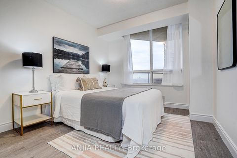 Photo 11 at 2023 - 80 Harrison Garden Boulevard, Willowdale East, Toronto