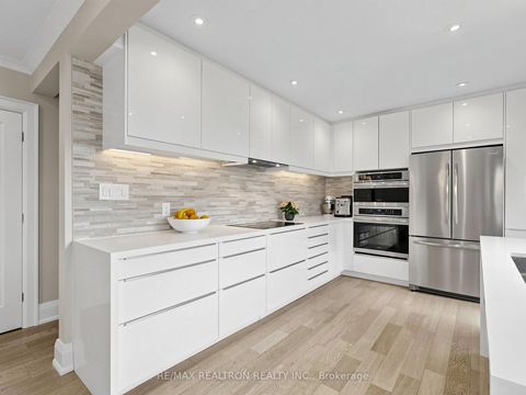 Photo 9 at 49 Castlegrove Boulevard, Donalda, Toronto