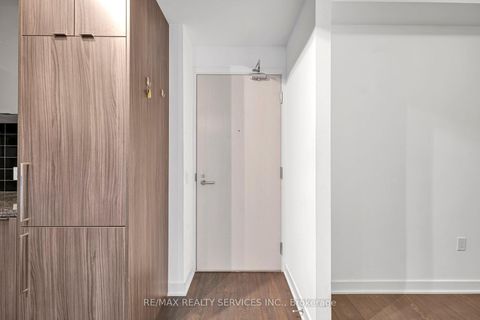 Photo 6 at 915 - 115 Blue Jays Way, Waterfront Communities C1, Toronto